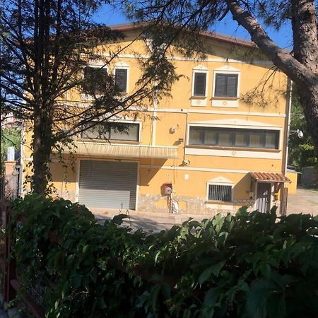 Ferienwohnung Mare O Montagna Cosenza Exterior foto